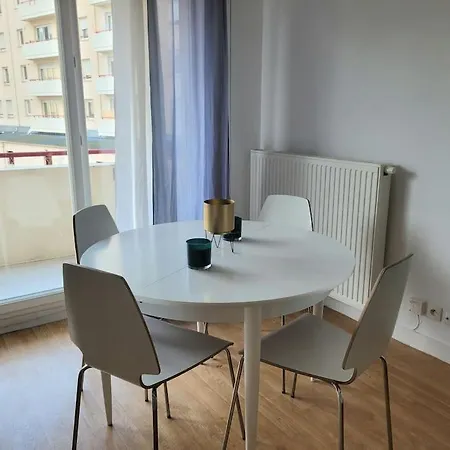 Apartment Lafayette - Appt T2 Proche Quai De Avec Parking *